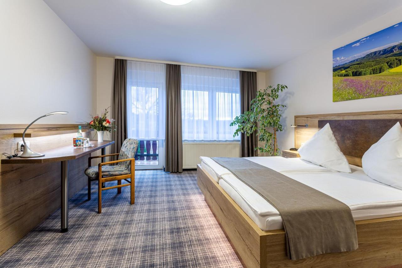 הונשטיין Hotel Zur Aussicht מראה חיצוני תמונה