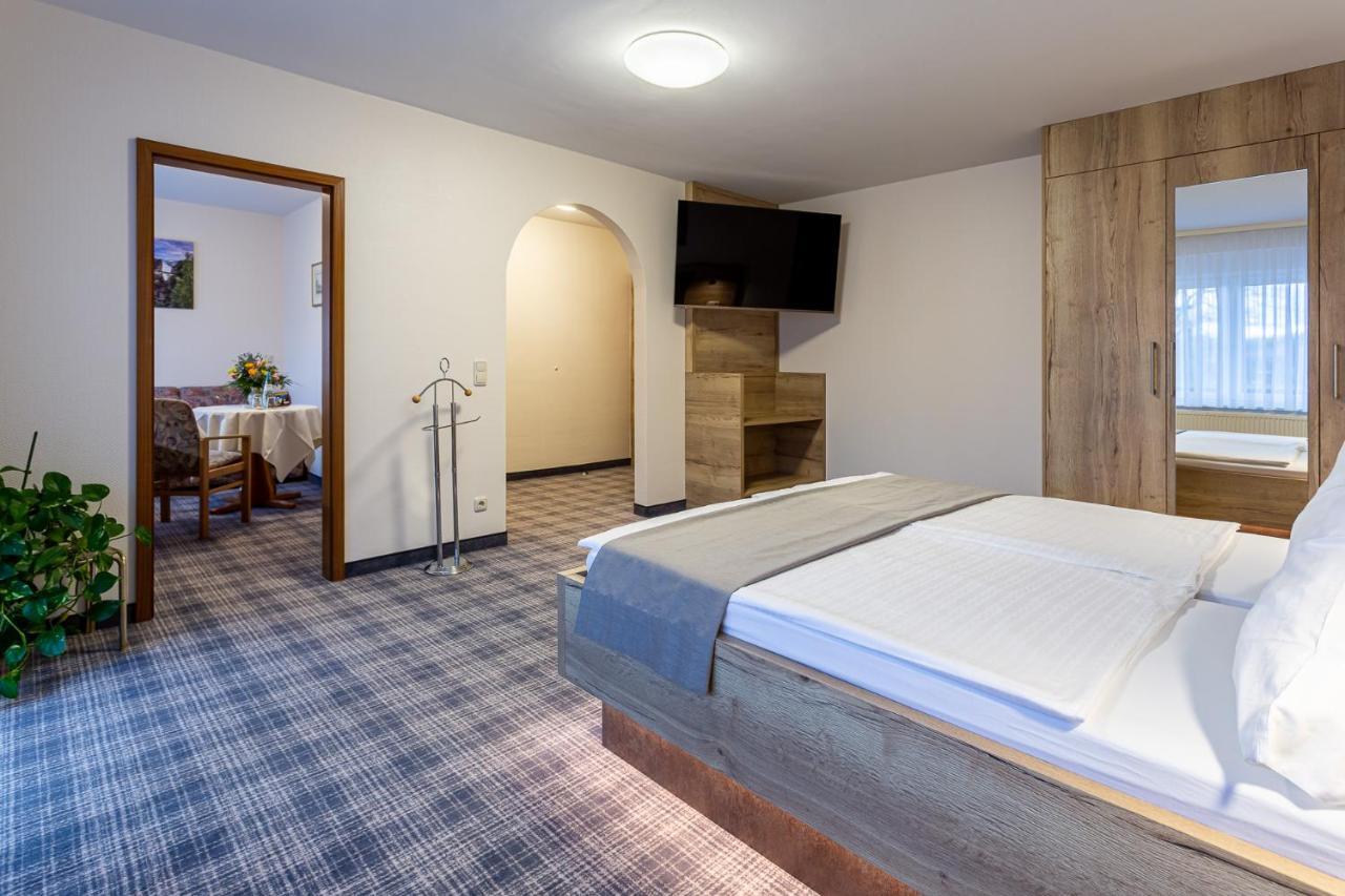 הונשטיין Hotel Zur Aussicht מראה חיצוני תמונה